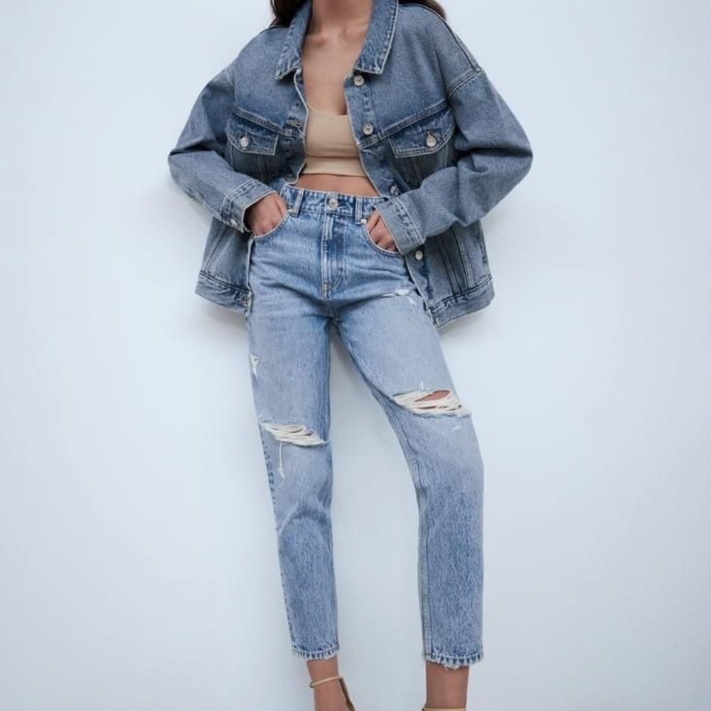 Size 2 blue denim high waisted mom jeans